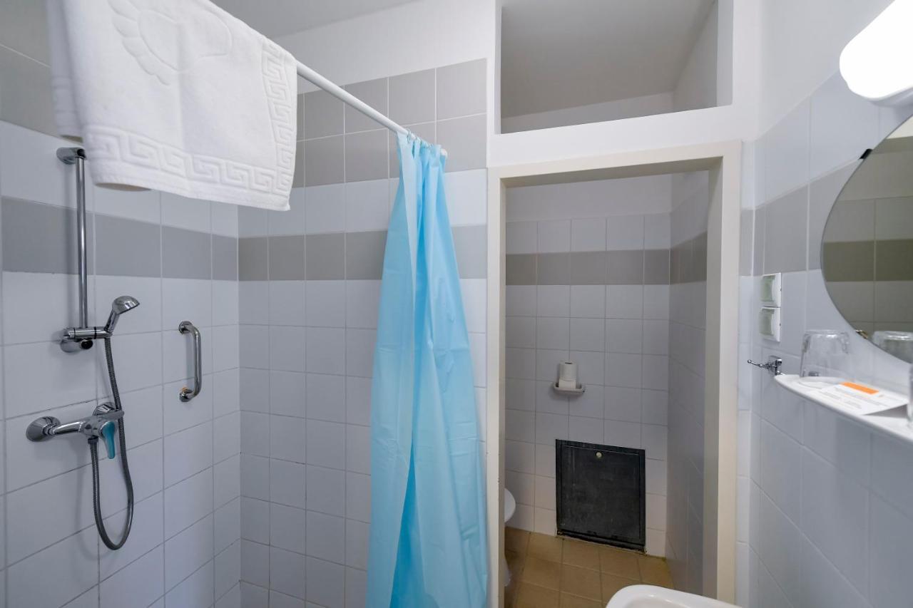Campus Hotel Debrecen Eksteriør billede